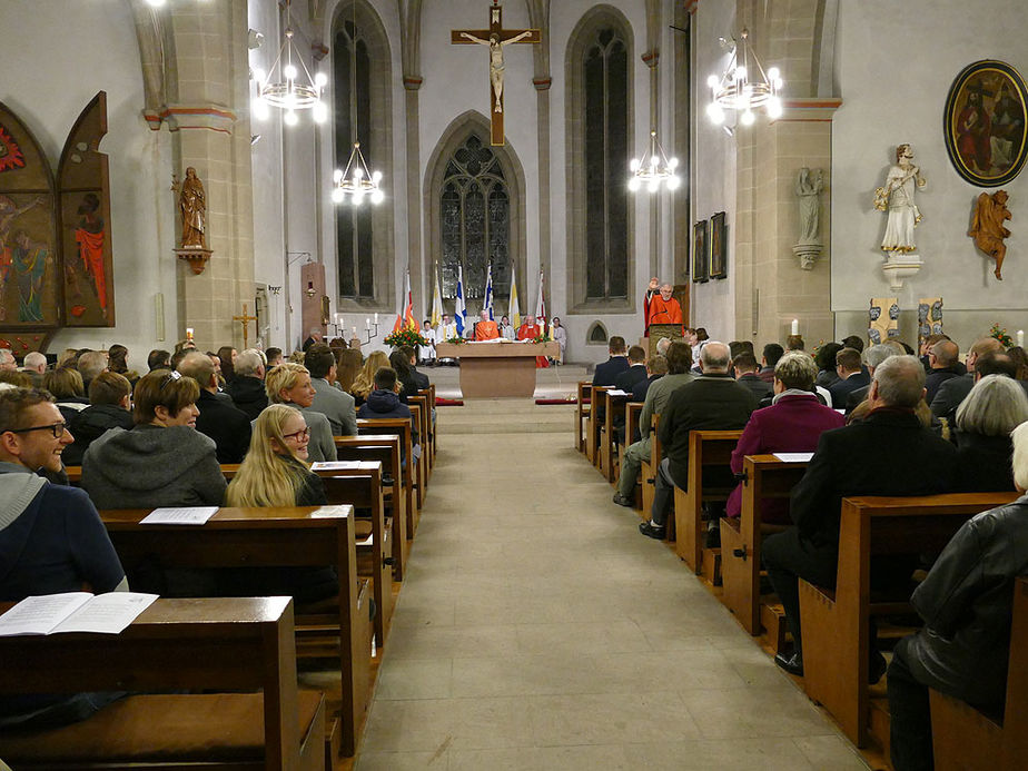 Firmung 2017 in Naumburg (Foto: Karl-Franz Thiede)